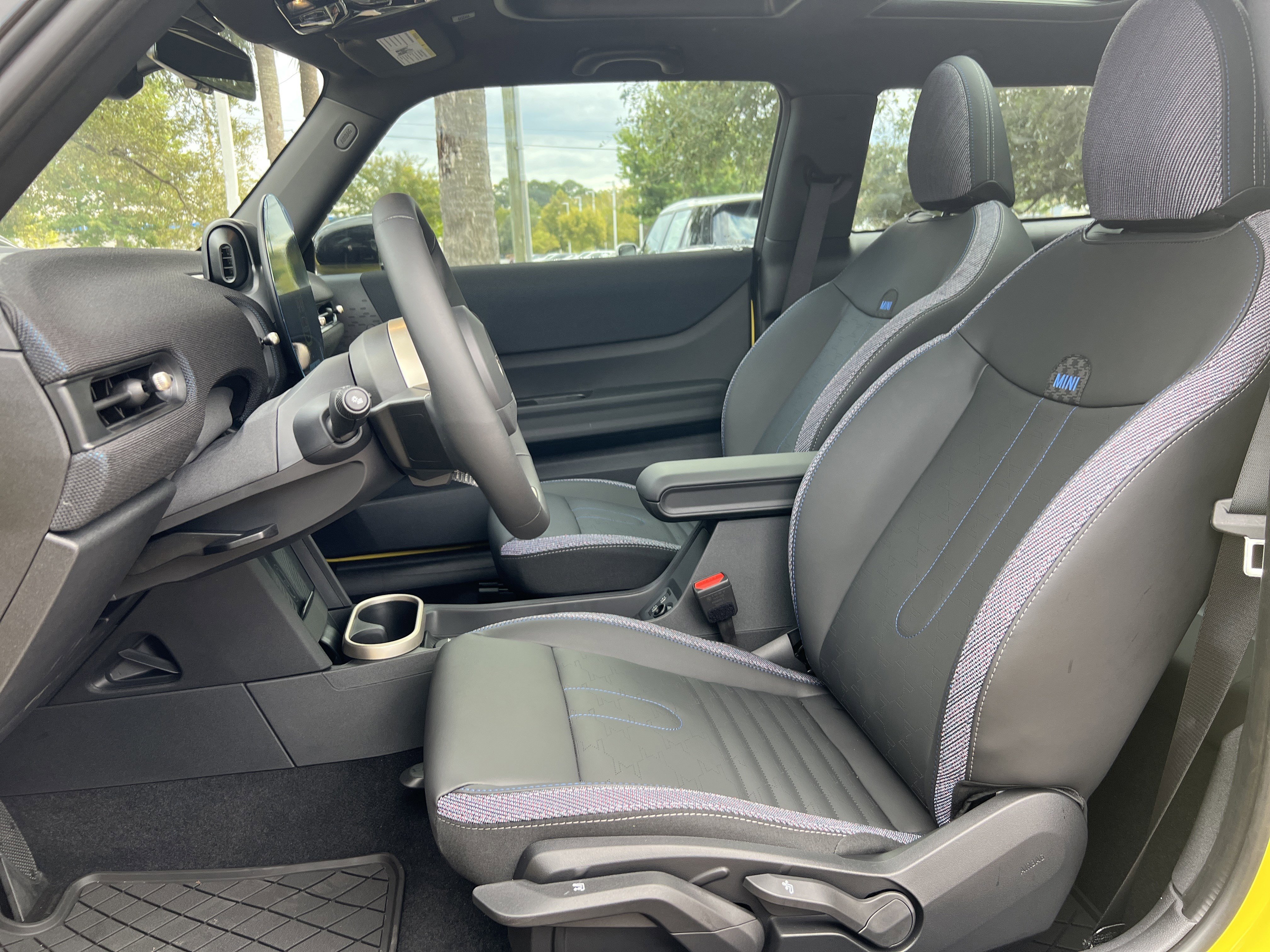 Used 2026 MINI Cooper S image 9