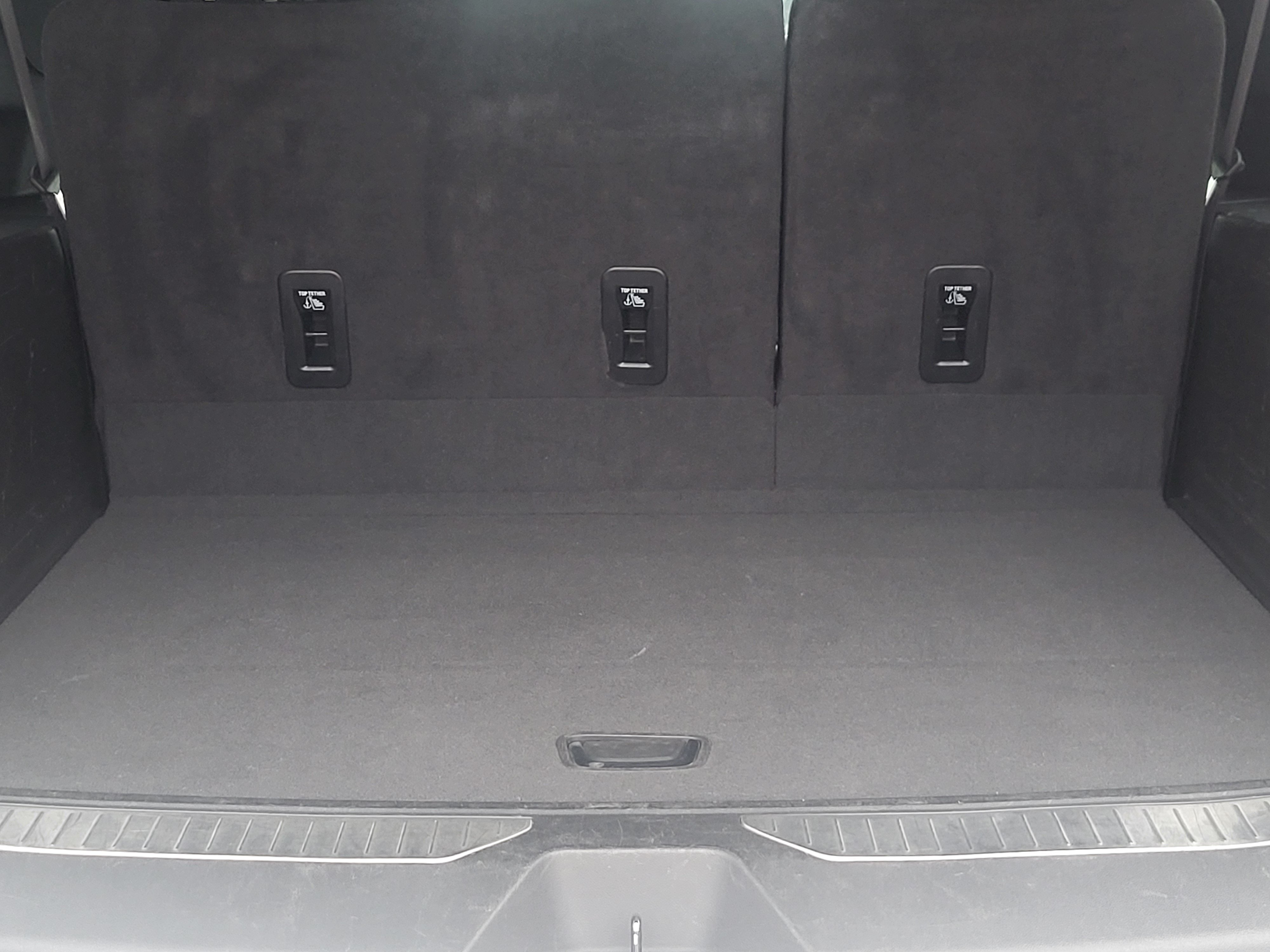 Certified 2024 GMC Yukon XL Denali AWD/4WD image 33
