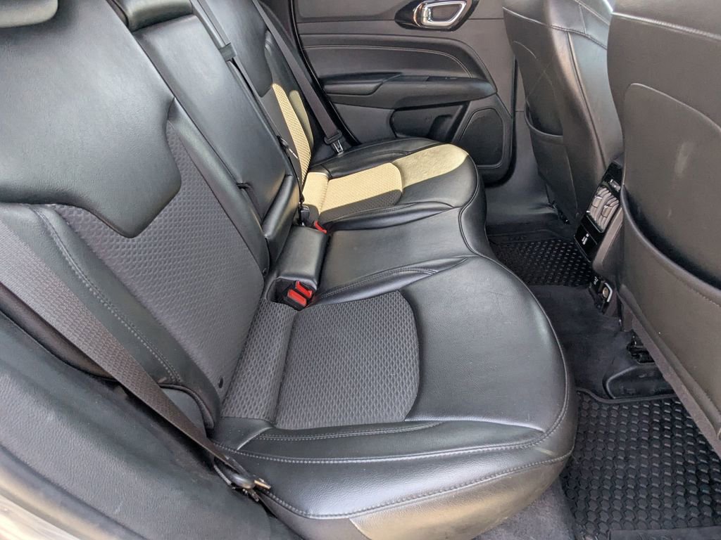 Used 2022 Jeep Compass Altitude w/ Convenience Group image 18