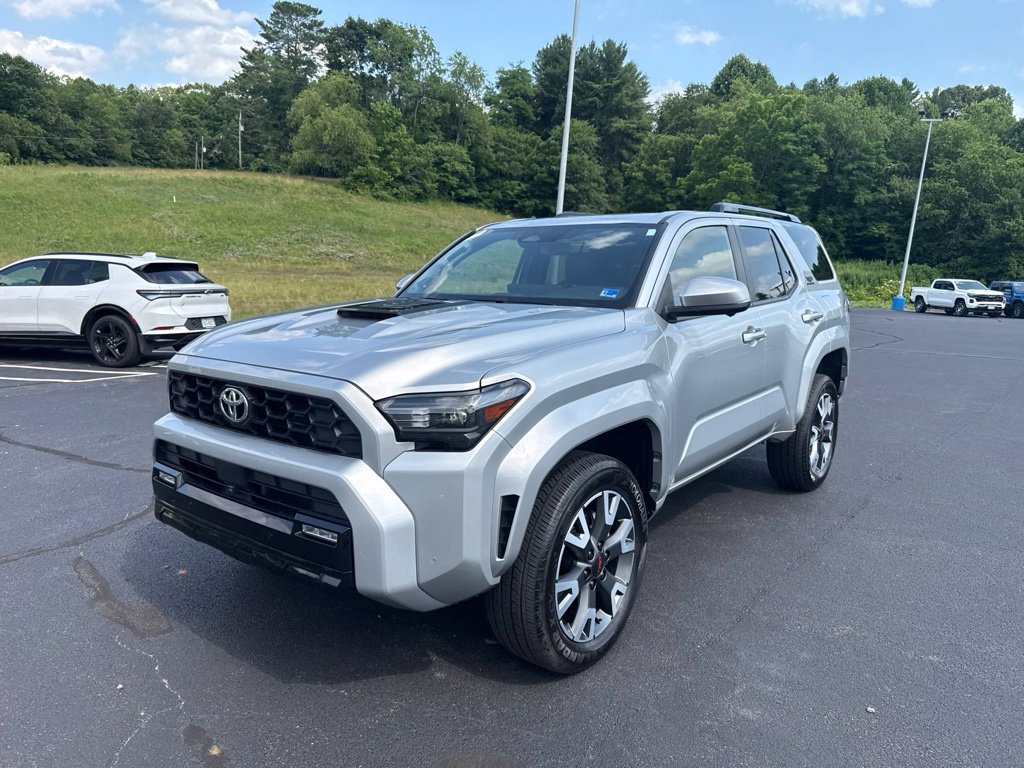 Used 2025 Toyota 4Runner TRD Sport Premium AWD/4WD image 4