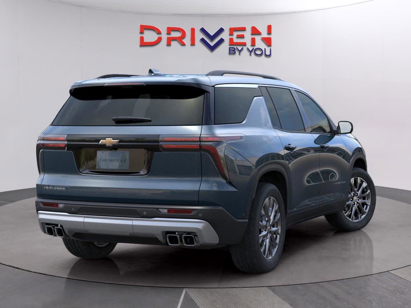 New 2026 Chevrolet Traverse LT w/ Sun and Wheel Package image 3