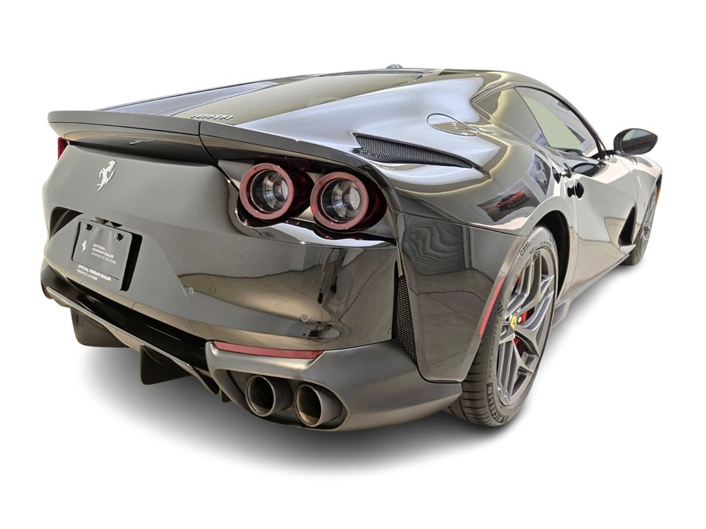 Used 2020 Ferrari 812 Superfast image 9