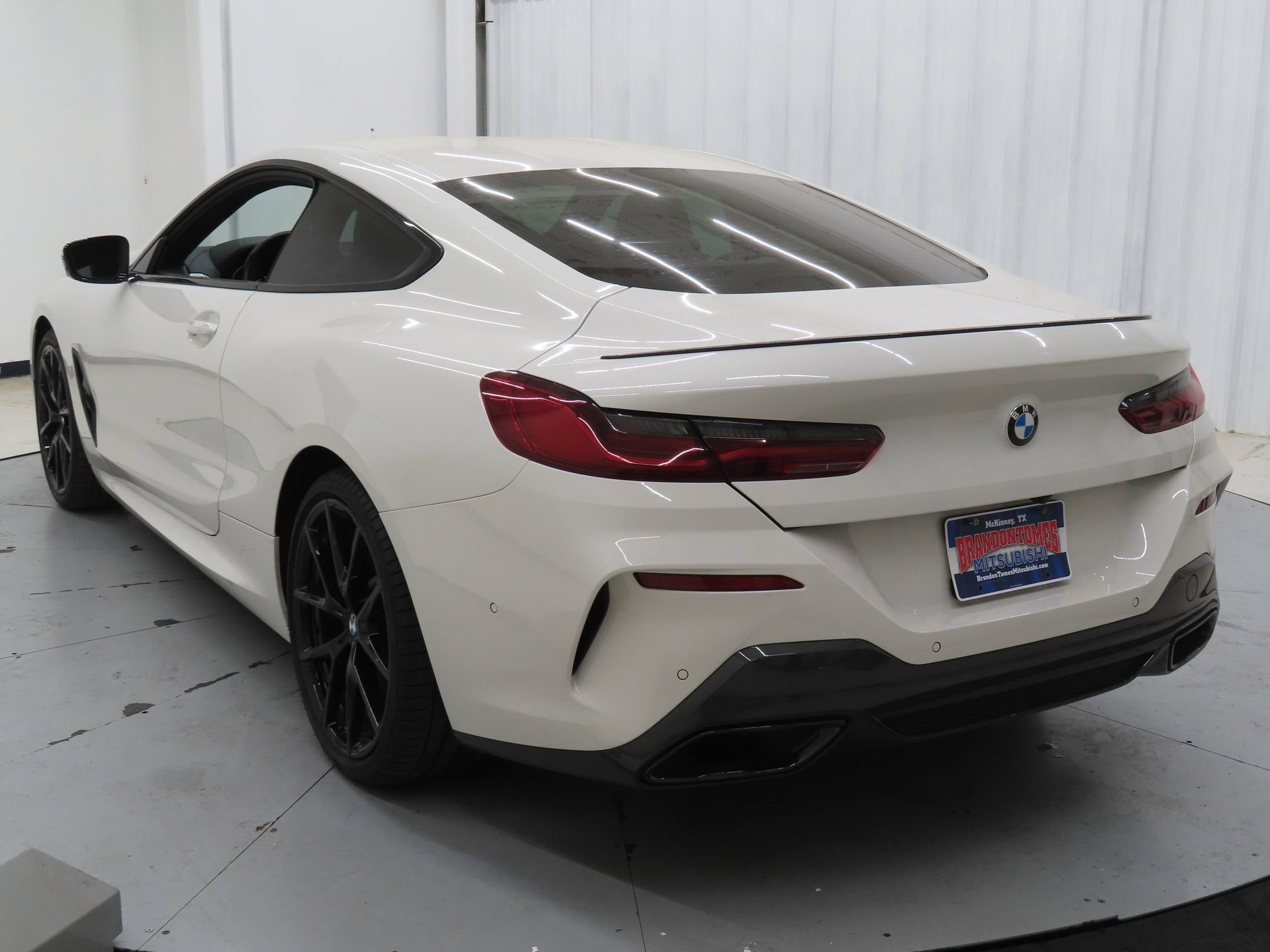 Used 2023 BMW 840i Coupe w/ M Sport Professional Package RWD image 5