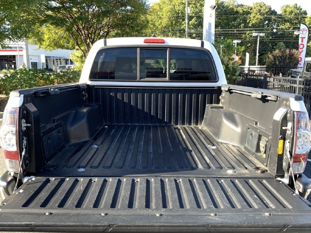 Used 2014 Toyota Tacoma 4x4 Double Cab w/ TRD Off-Road Package image 38