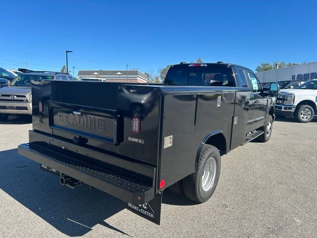 New 2026 Ford F350 XL w/ XL Chrome Package image 3