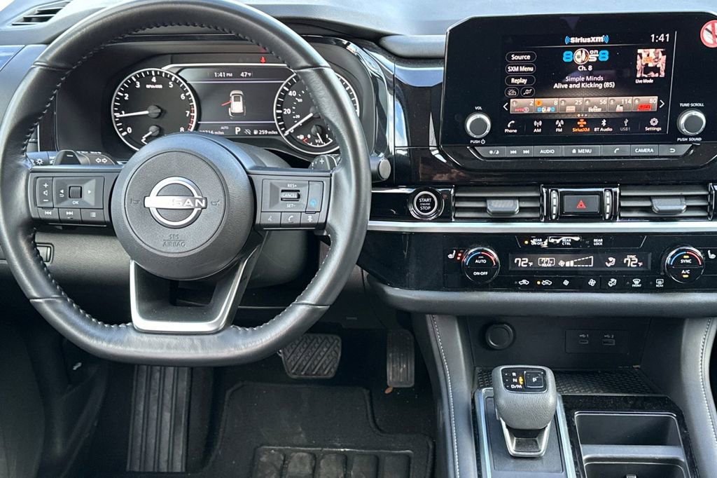 Used 2024 Nissan Pathfinder SV AWD/4WD image 14