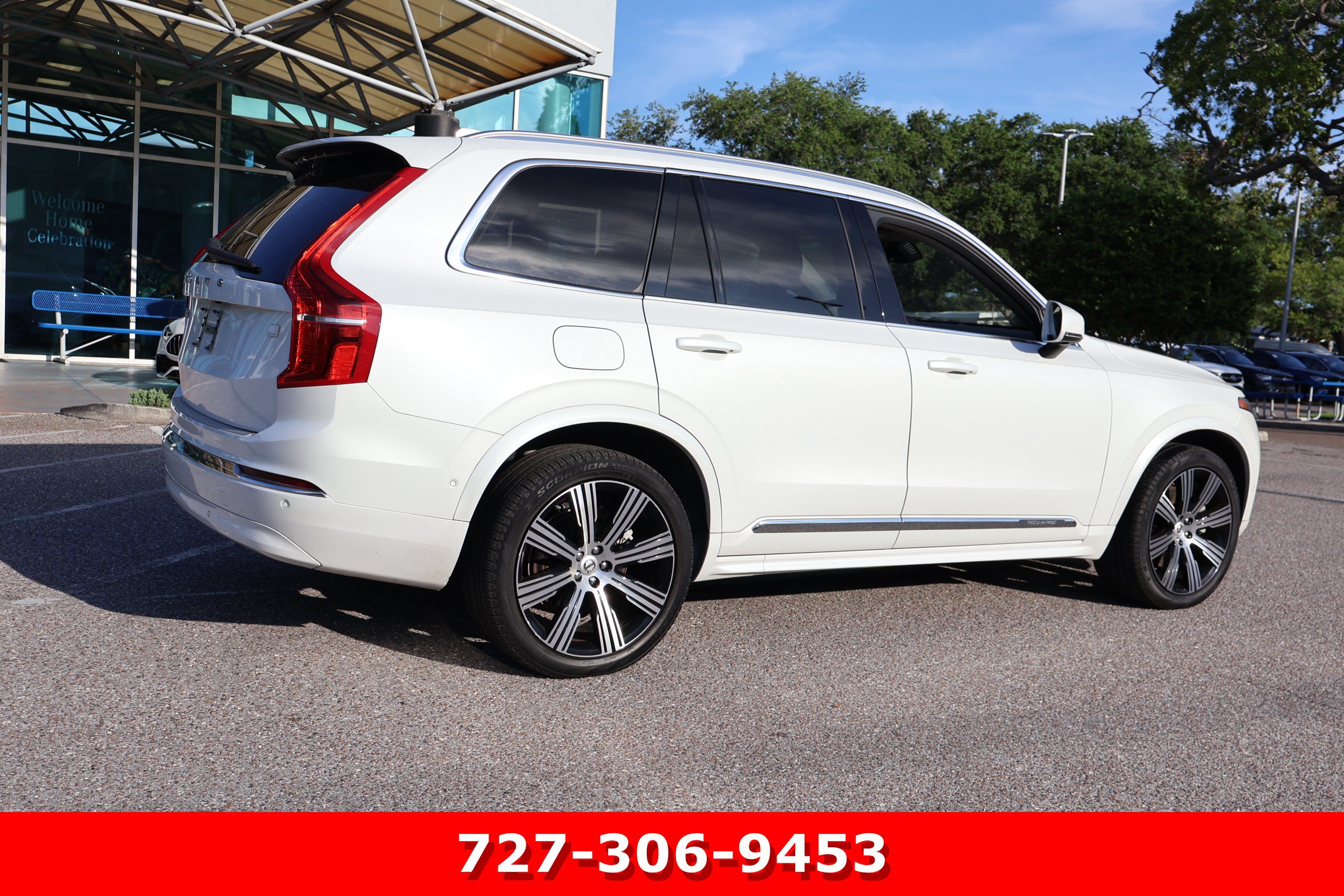 Used 2024 Volvo XC90 T8 Plus w/ Protection Package Premier AWD/4WD image 10