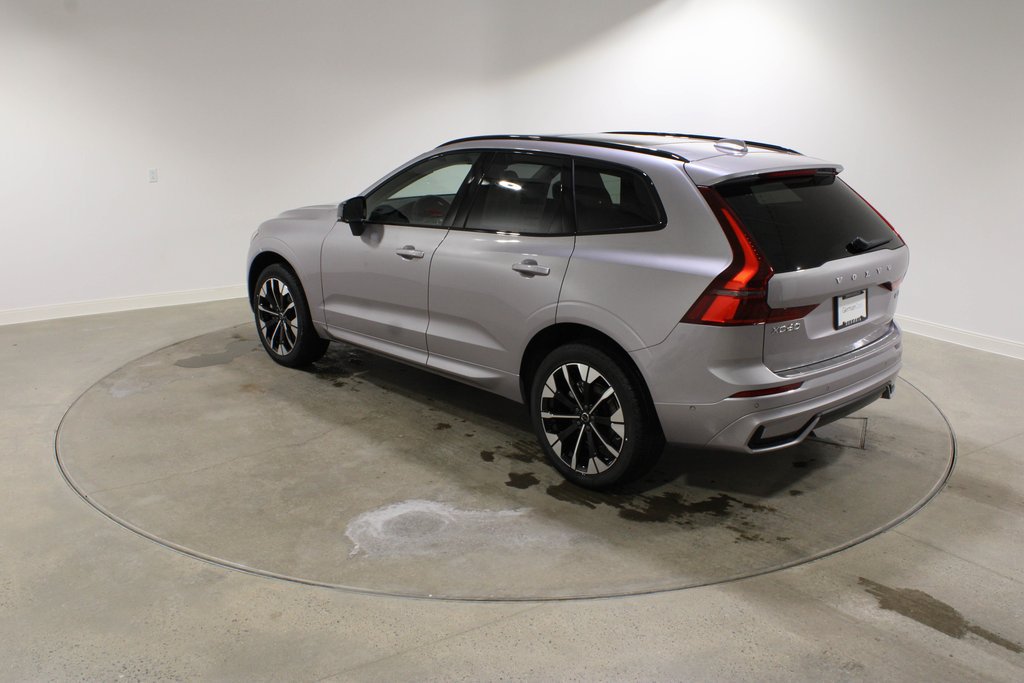 Used 2026 Volvo XC60 B5 Plus w/ Protection Package Premier AWD/4WD image 4