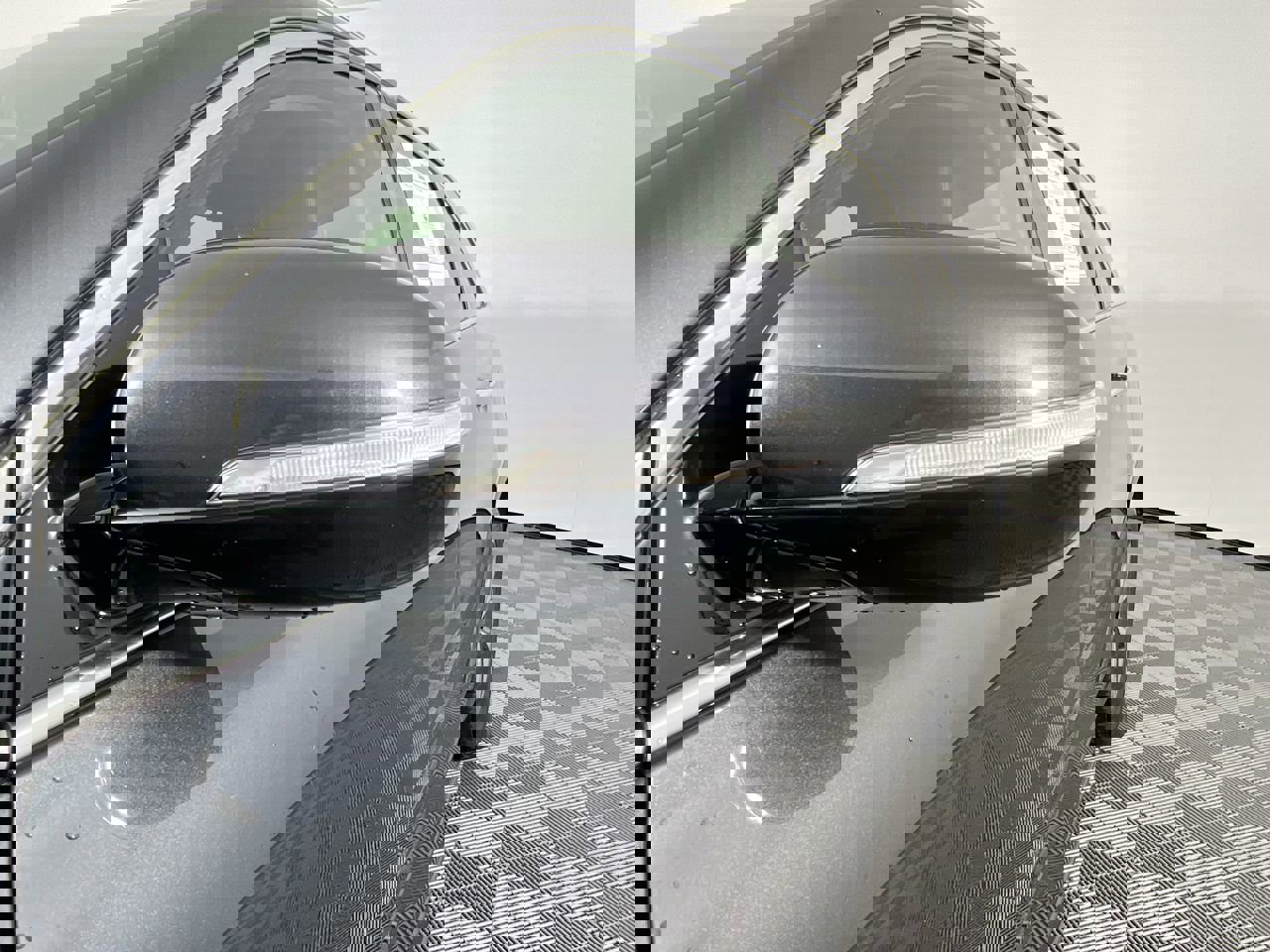 Used 2019 Kia Sorento EX w/ EX Touring Package image 12