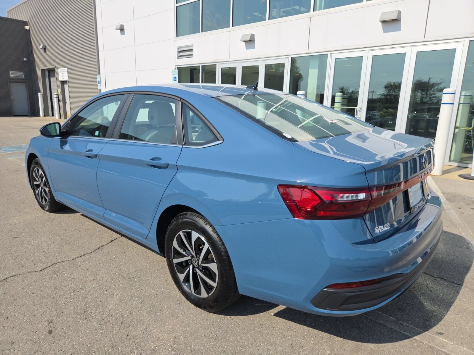 Used 2026 Volkswagen Jetta S FWD image 10