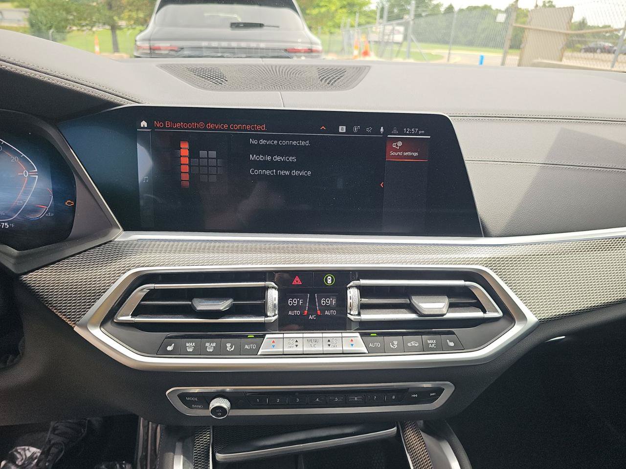 Used 2021 BMW X6 xDrive40i w/ M Sport Package AWD/4WD image 13