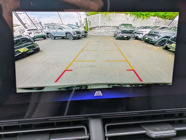 New 2026 Chevrolet Trax RS w/ Sunroof Package FWD image 19