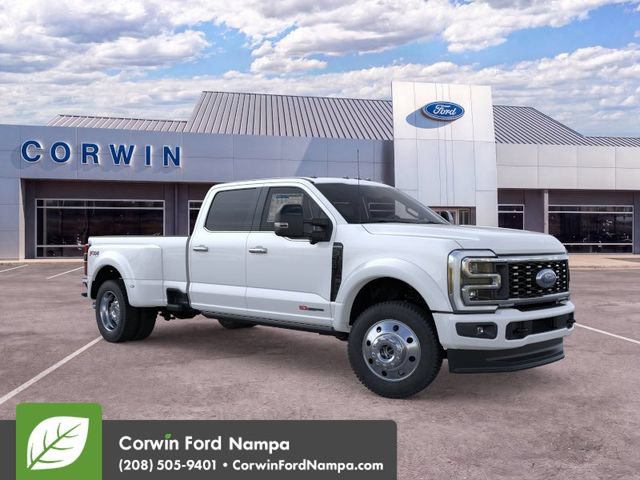 New 2026 Ford F450 Platinum w/ FX4 Off-Road Package