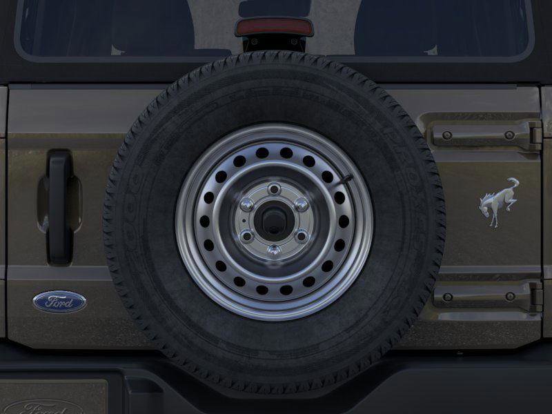 New 2025 Ford Bronco 4-Door image 24