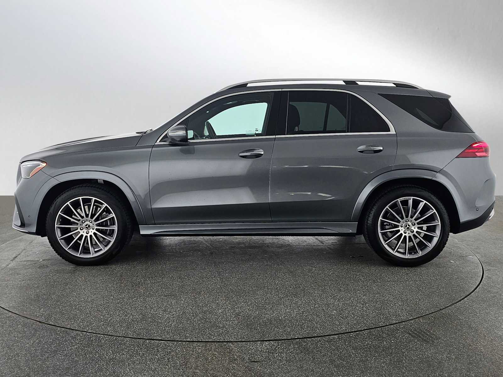 Used 2026 Mercedes-Benz GLE 350 4MATIC image 6