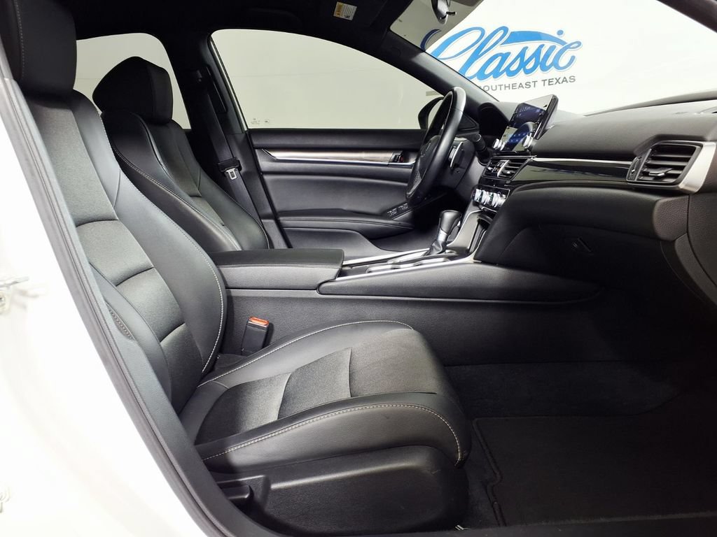 Used 2021 Honda Accord Sport image 12