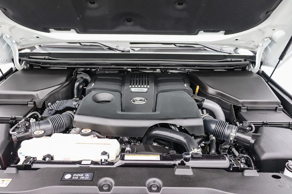 Used 2025 Lexus GX 550 AWD/4WD image 32