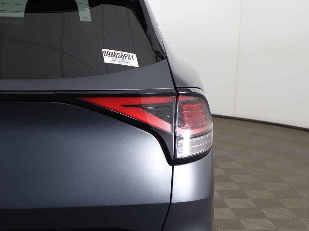 Used 2023 Kia Sportage X-Line AWD/4WD image 17