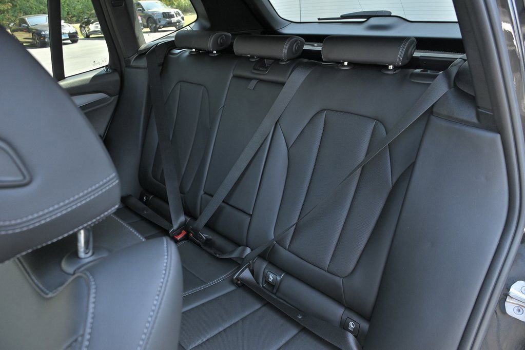 Used 2023 BMW X3 xDrive30i w/ Premium Package image 17