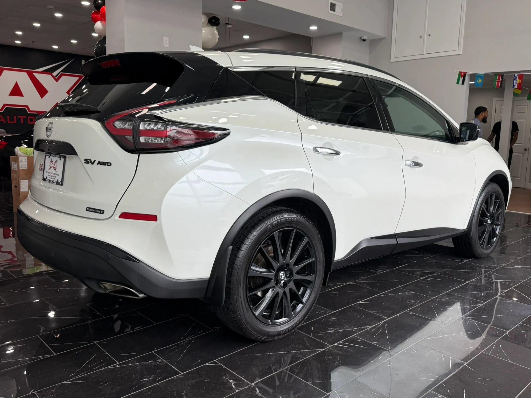 Used 2022 Nissan Murano SV w/ SV Midnight Edition Package AWD/4WD image 6