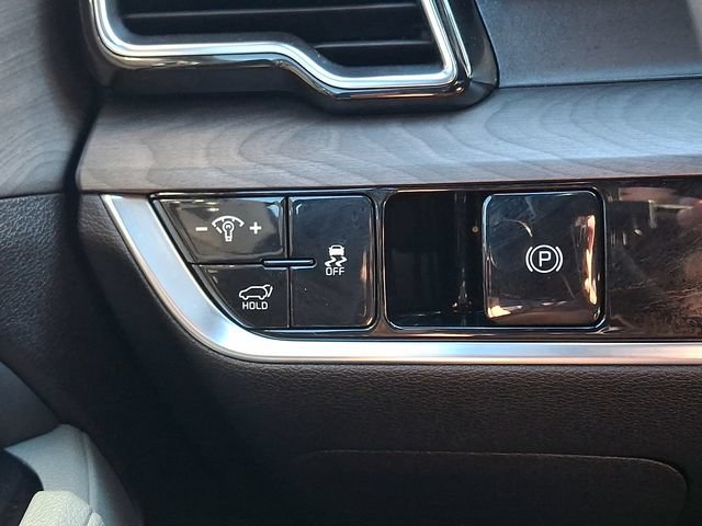 Used 2023 Kia Sportage X-Line w/ X-Line Premium Package AWD/4WD image 26