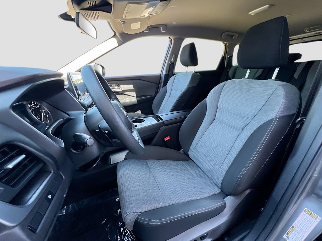 Used 2023 Nissan Rogue SV FWD image 19