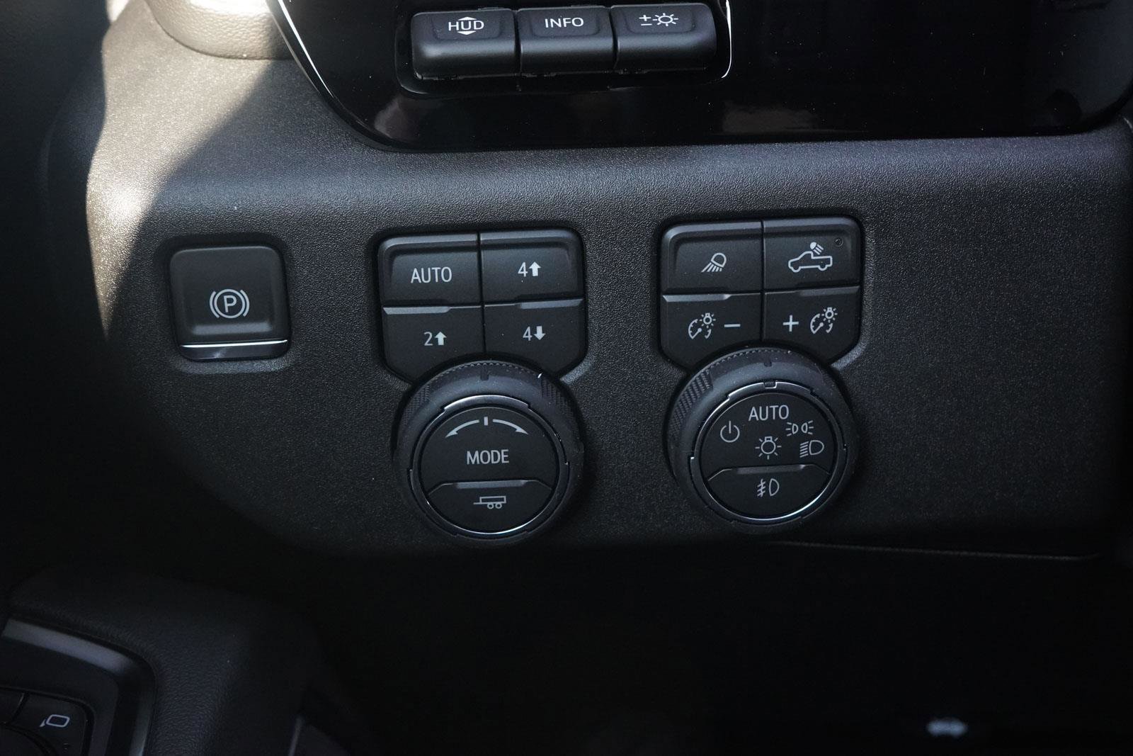 New 2026 Chevrolet Silverado 1500 High Country w/ Technology Package image 16