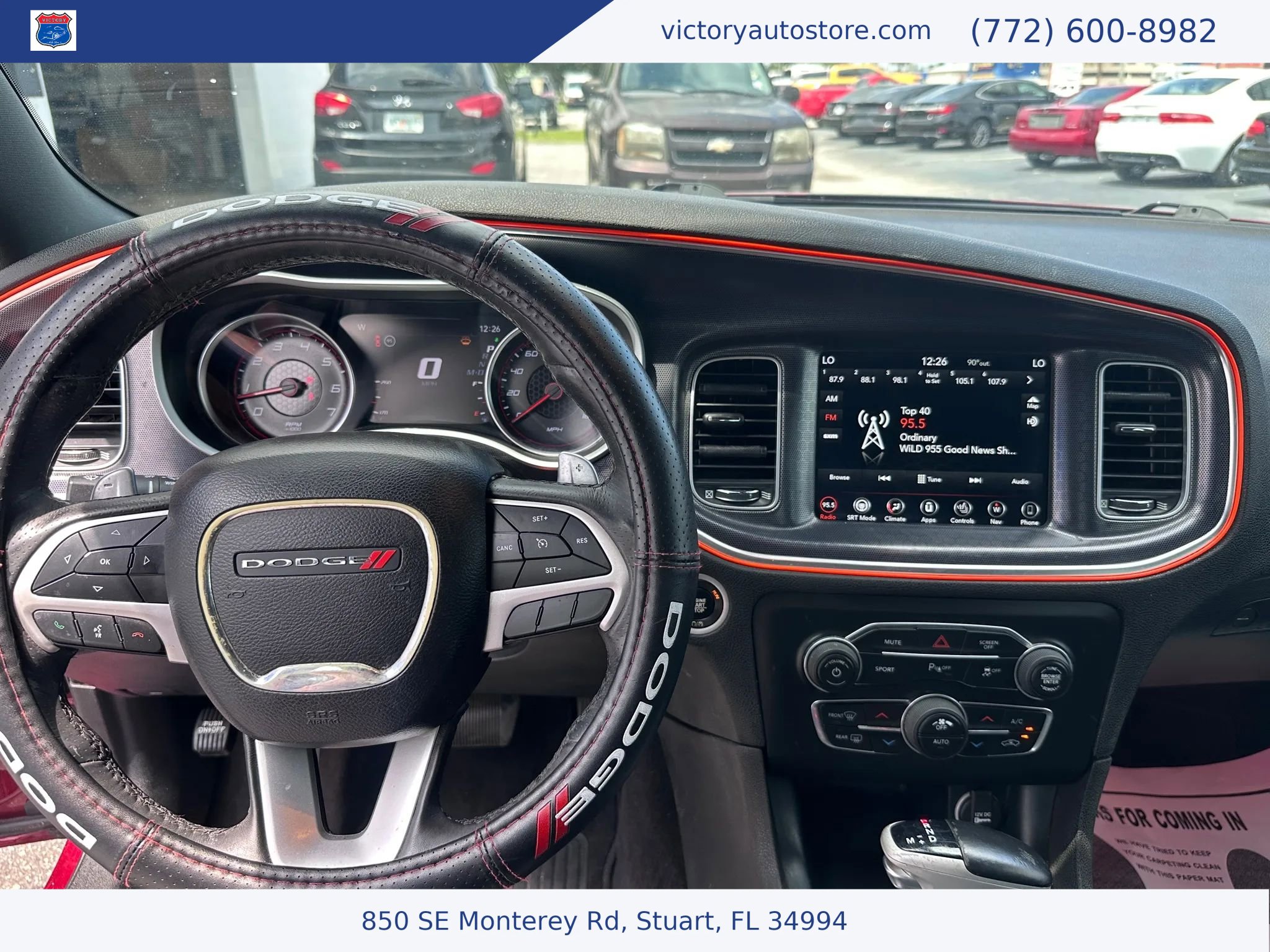 Used 2018 Dodge Charger R/T w/ Navigation & Travel Group image 2
