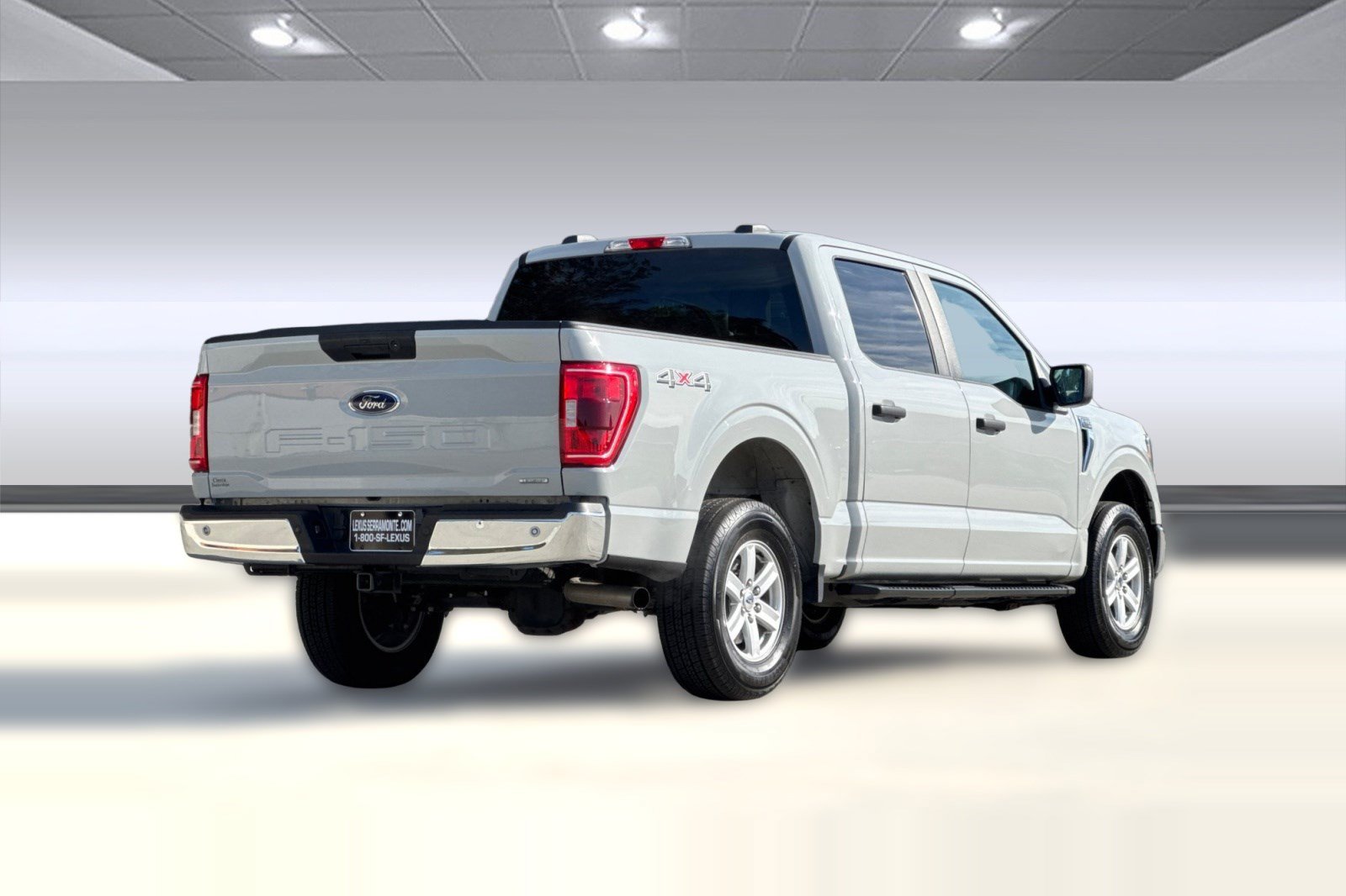 Used 2023 Ford F150 XLT w/ Trailer Tow Package AWD/4WD image 9