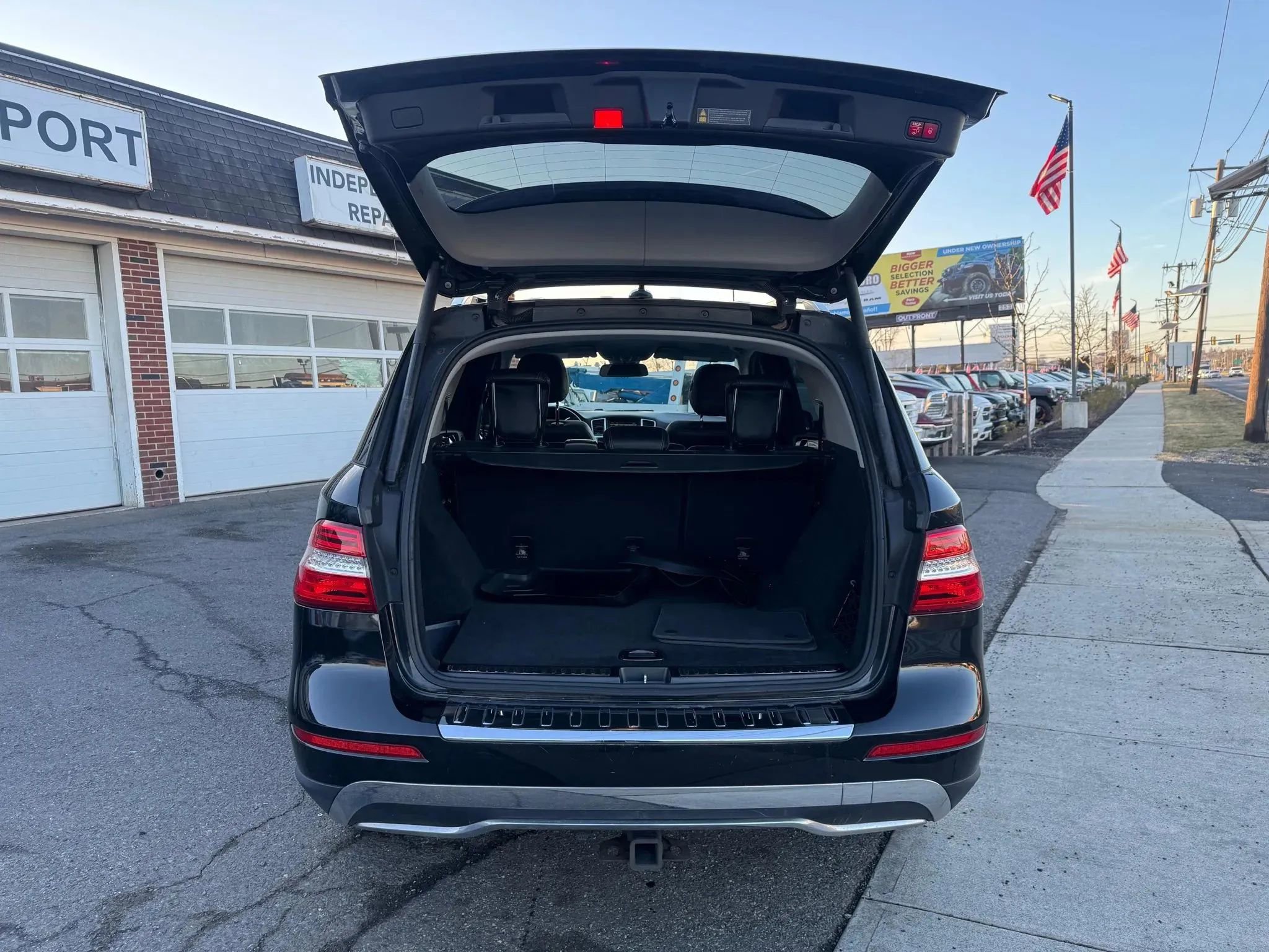 Used 2015 Mercedes-Benz ML 350 4MATIC image 28