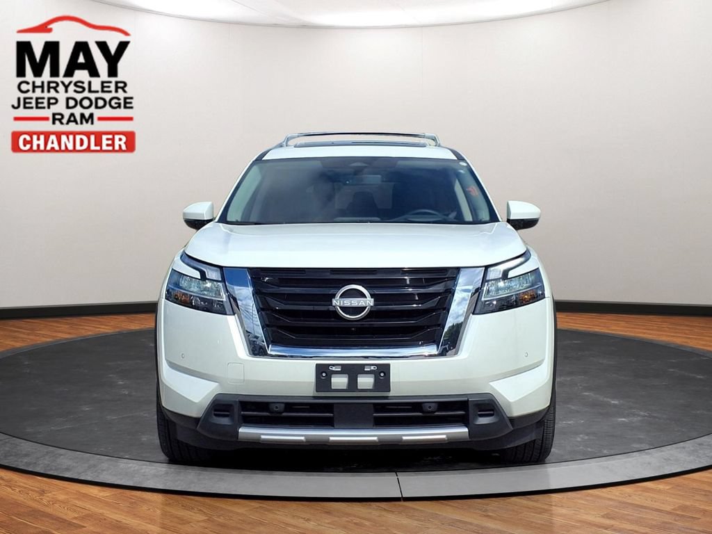 Used 2024 Nissan Pathfinder Platinum w/ Cargo Package AWD/4WD image 21