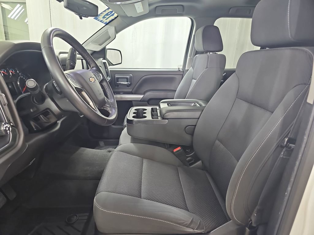 Used 2019 Chevrolet Silverado 1500 LT w/ All Star Edition AWD/4WD image 18