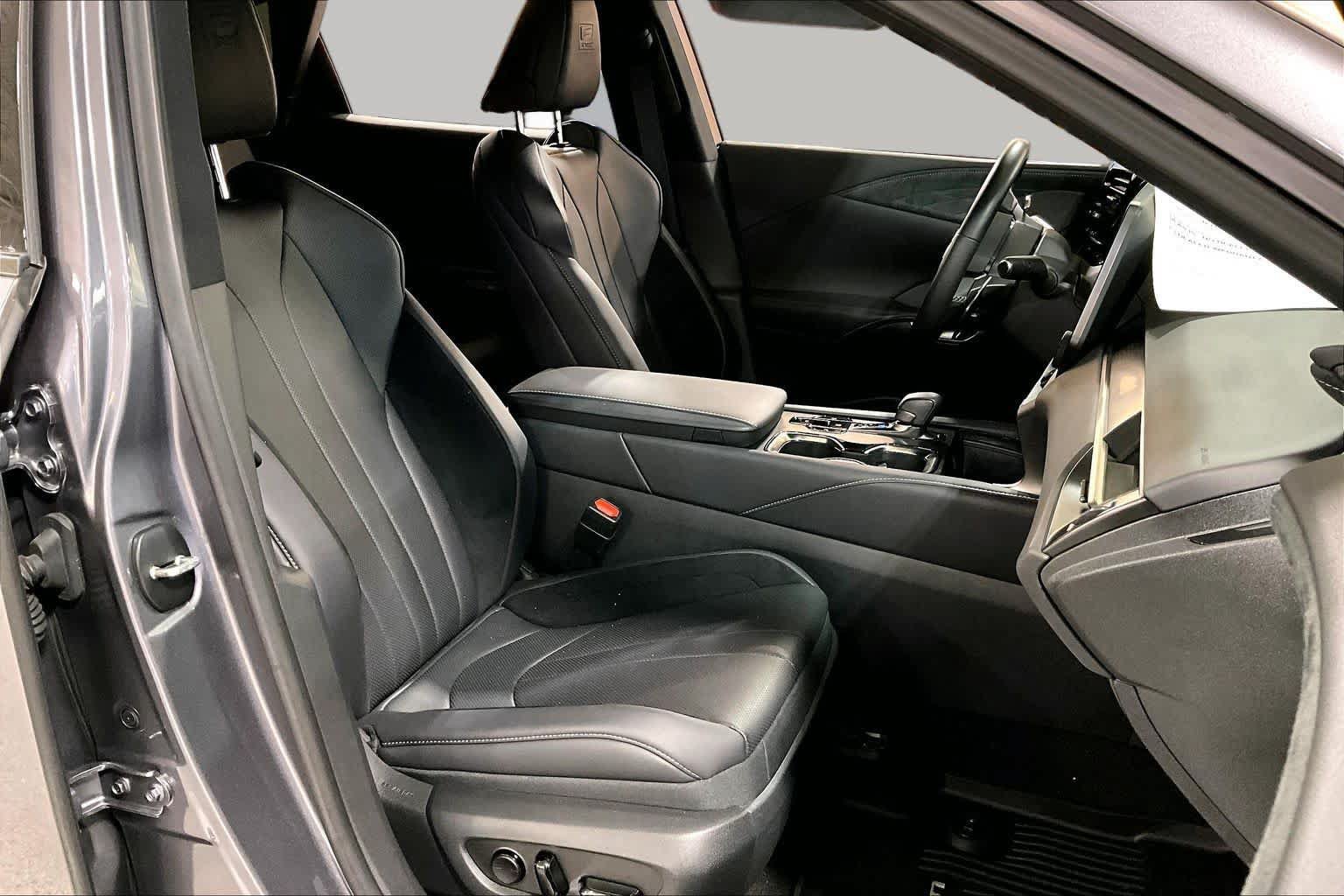 Used 2023 Lexus RX 500h F Sport w/ Cold Area Package AWD/4WD image 9