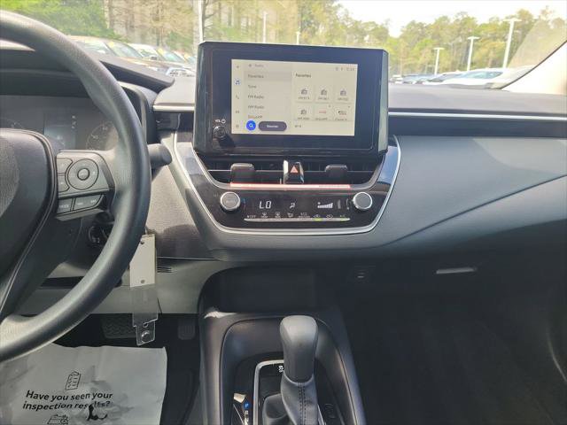 Certified 2025 Toyota Corolla LE image 24