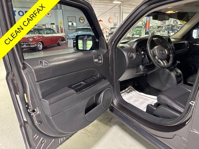 Used 2015 Jeep Patriot Limited AWD/4WD image 11
