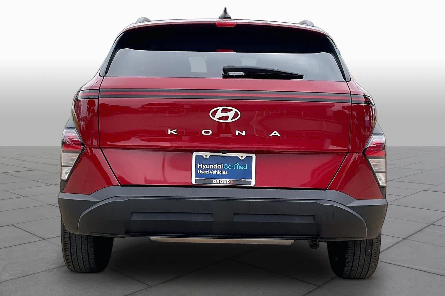 Certified 2024 Hyundai Kona SEL FWD image 5