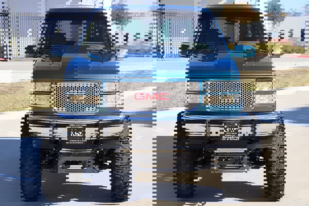 Used 1994 GMC Yukon 4WD 2-Door image 4