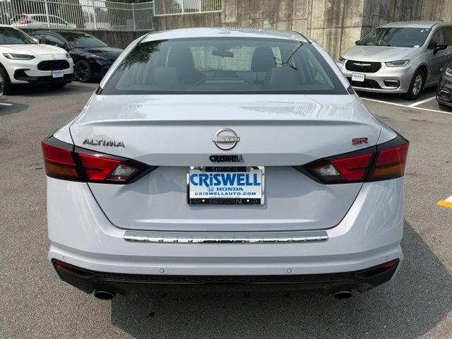 Used 2023 Nissan Altima 2.5 SR FWD image 6