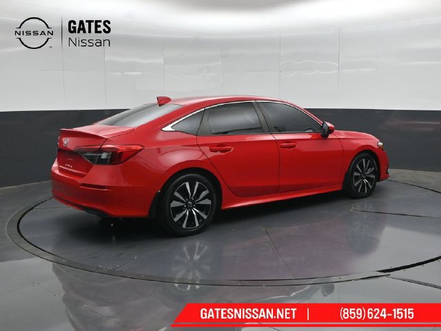 Used 2022 Honda Civic EX image 2