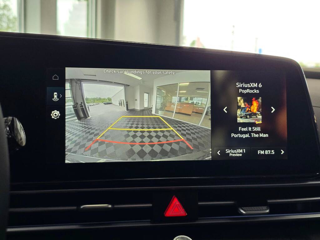 New 2026 Hyundai Elantra Limited FWD image 26