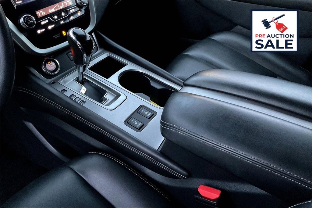 Used 2023 Nissan Murano SV image 16