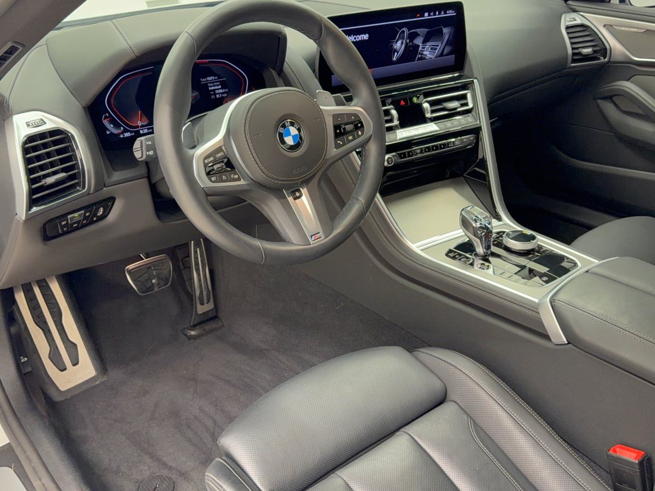 Certified 2024 BMW 840i Coupe w/ M Sport Professional Package RWD image 4