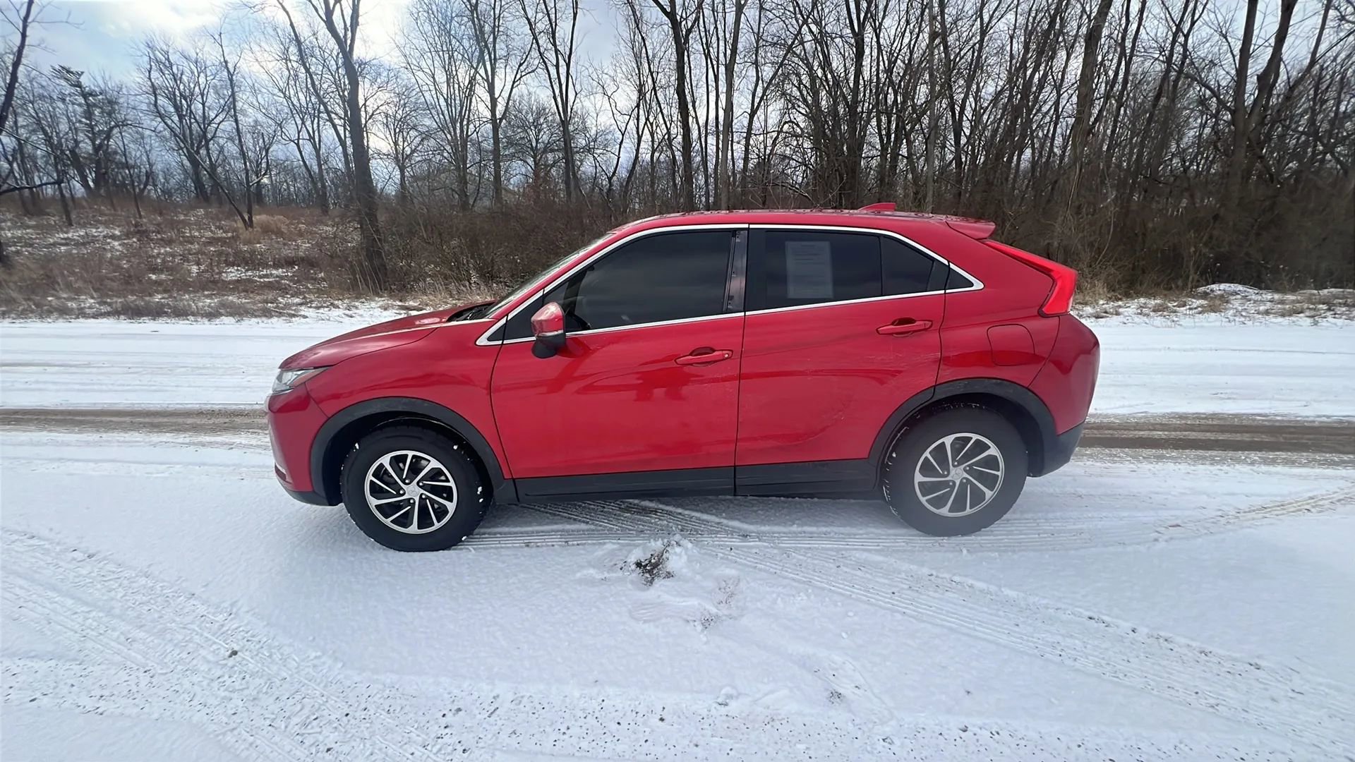 Used 2020 Mitsubishi Eclipse Cross ES image 1