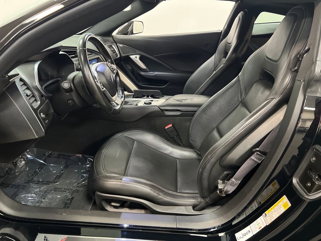 Used 2016 Chevrolet Corvette Stingray Coupe w/ Carbon Flash Badge Package RWD image 11