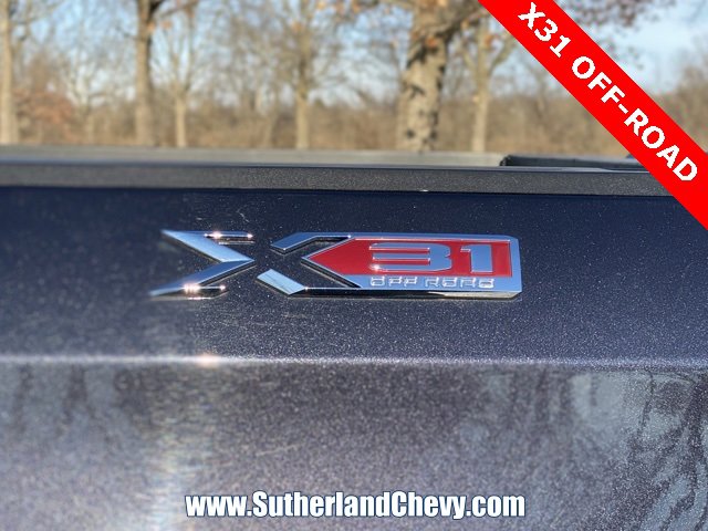 Used 2023 GMC Sierra 1500 Elevation image 12