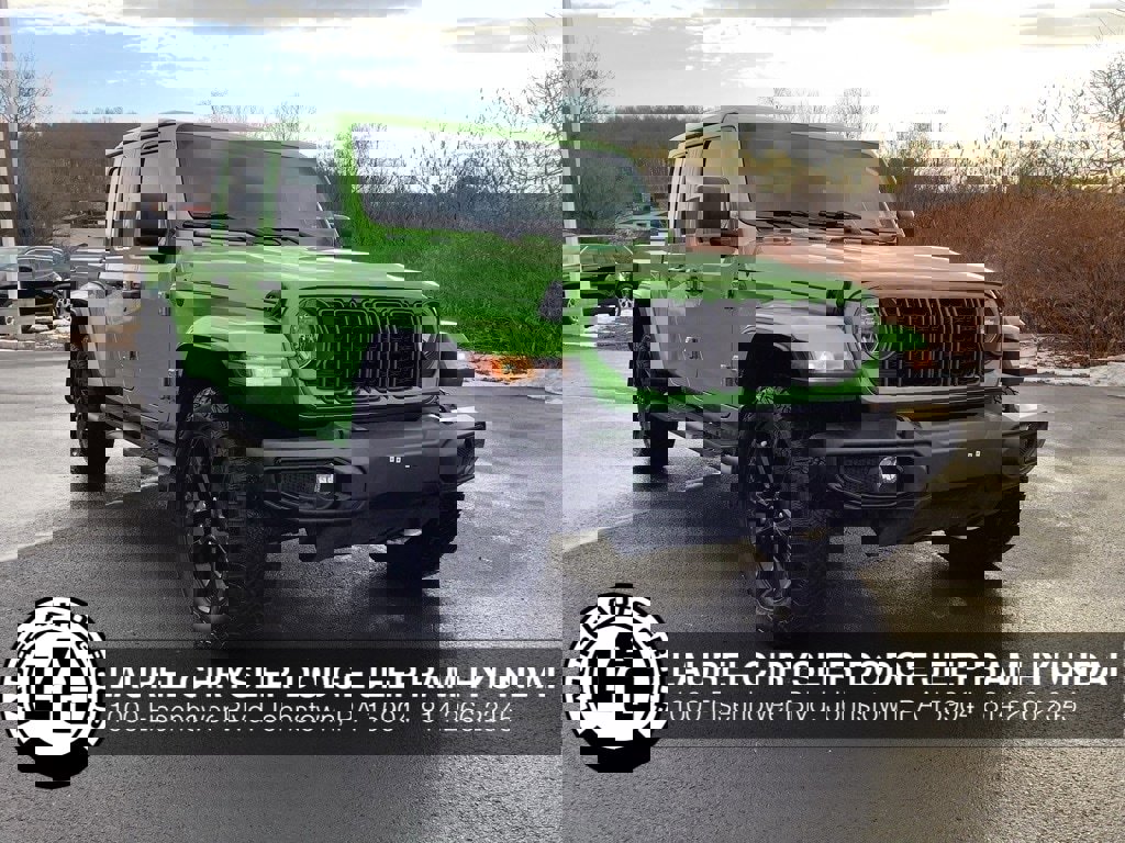 Used 2025 Jeep Gladiator Sport image 1
