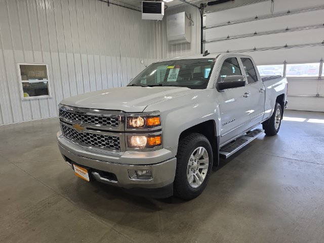 Used 2015 Chevrolet Silverado 1500 LTZ AWD/4WD image 4