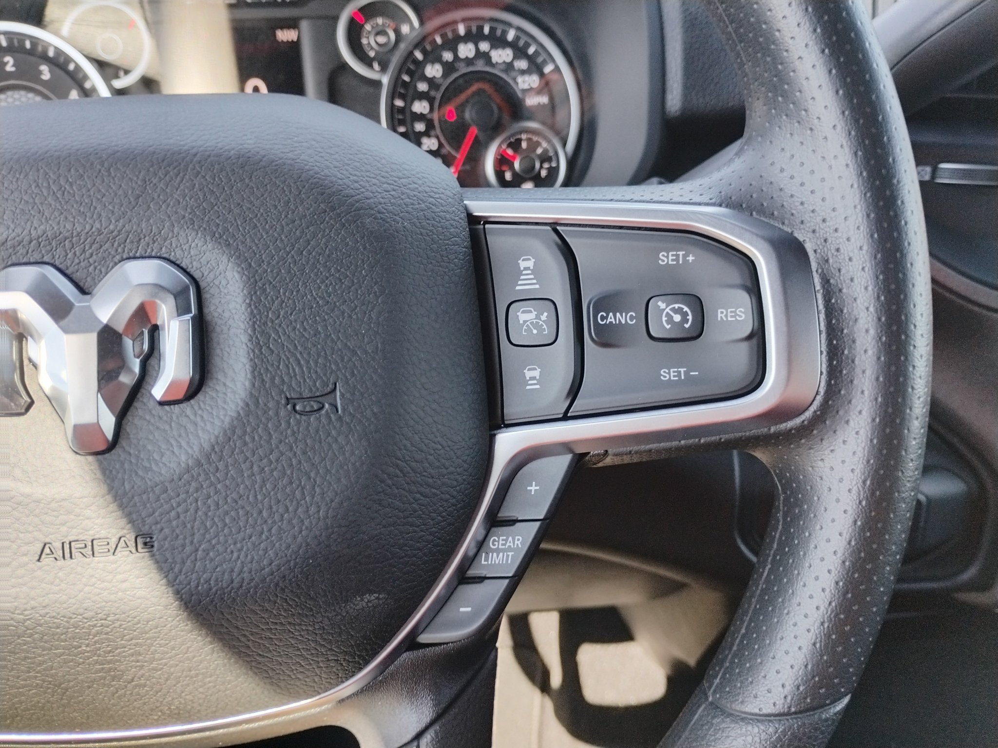New 2027 RAM 2500 Tradesman AWD/4WD image 39