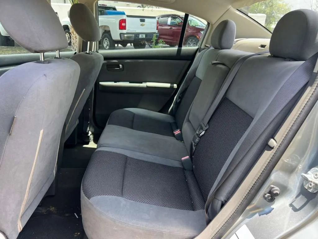 Used 2007 Nissan Sentra 2.0 FWD image 10