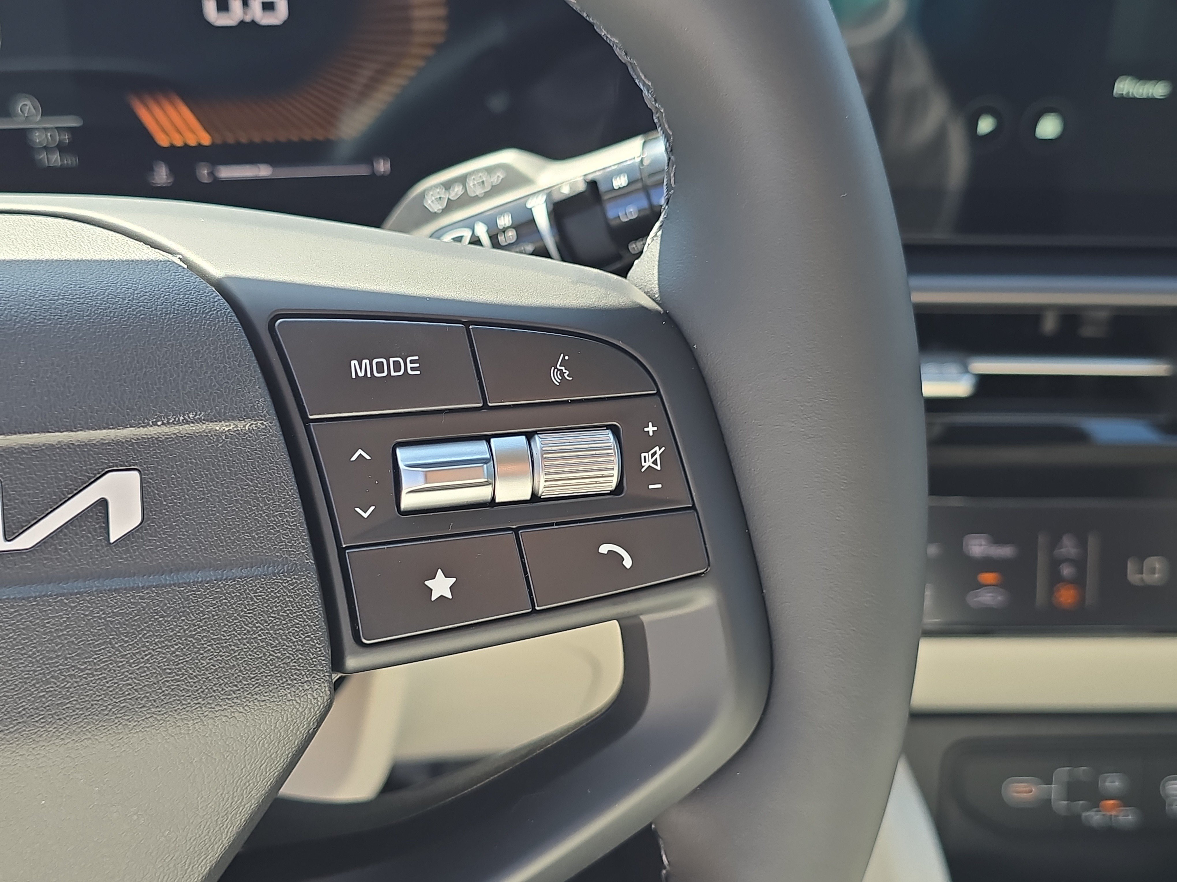New 2027 Kia Sportage EX FWD image 31